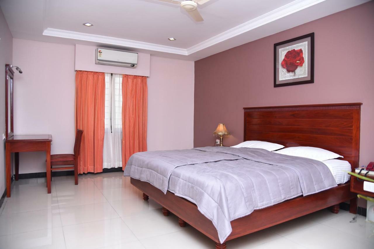Hotel Subhalakshmi Palace Karaikkudi Extérieur photo