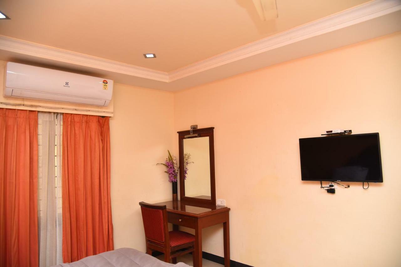 Hotel Subhalakshmi Palace Karaikkudi Extérieur photo